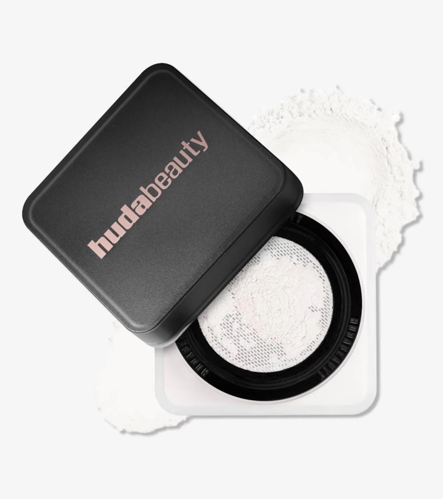 HUDA BEAUTY EASY BAKE LOOSE BAKING & SETTING POWDER